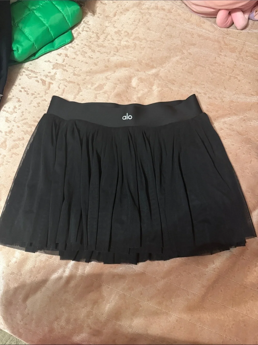 ALO Yoga Black Pleated baseline Skirt